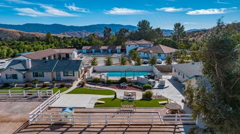 A home in Agua Dulce