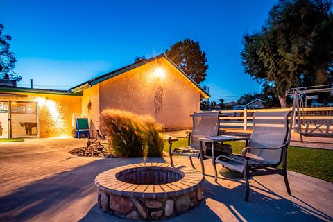 A home in Agua Dulce