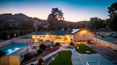 A home in Agua Dulce