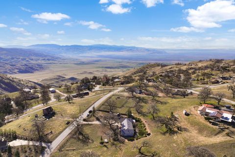 A home in Tehachapi