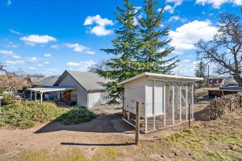 A home in Tehachapi