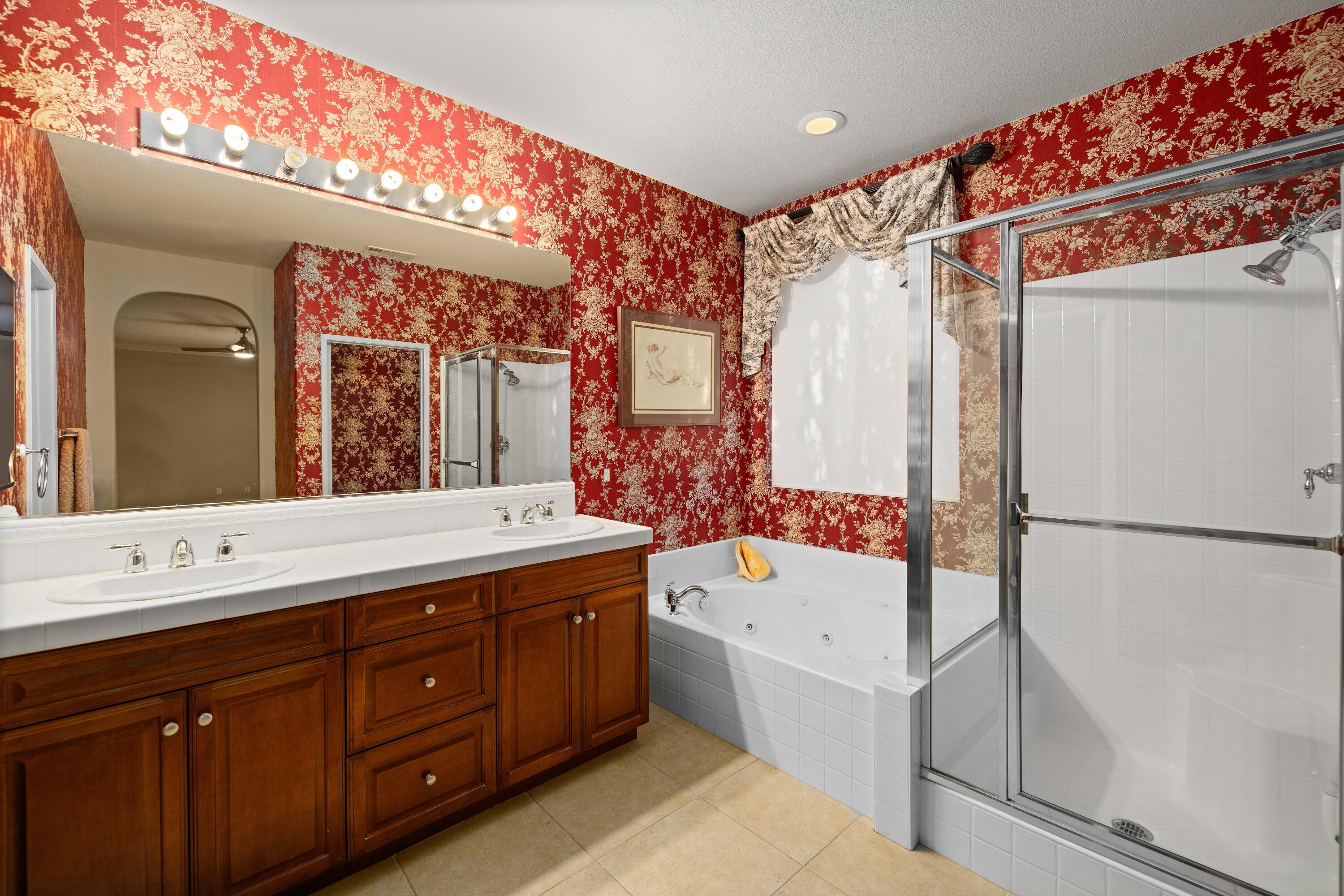 Lancaster, California 93536, United States, 4 Bedrooms Bedrooms, ,3 BathroomsBathrooms,Residential,Pending,37461