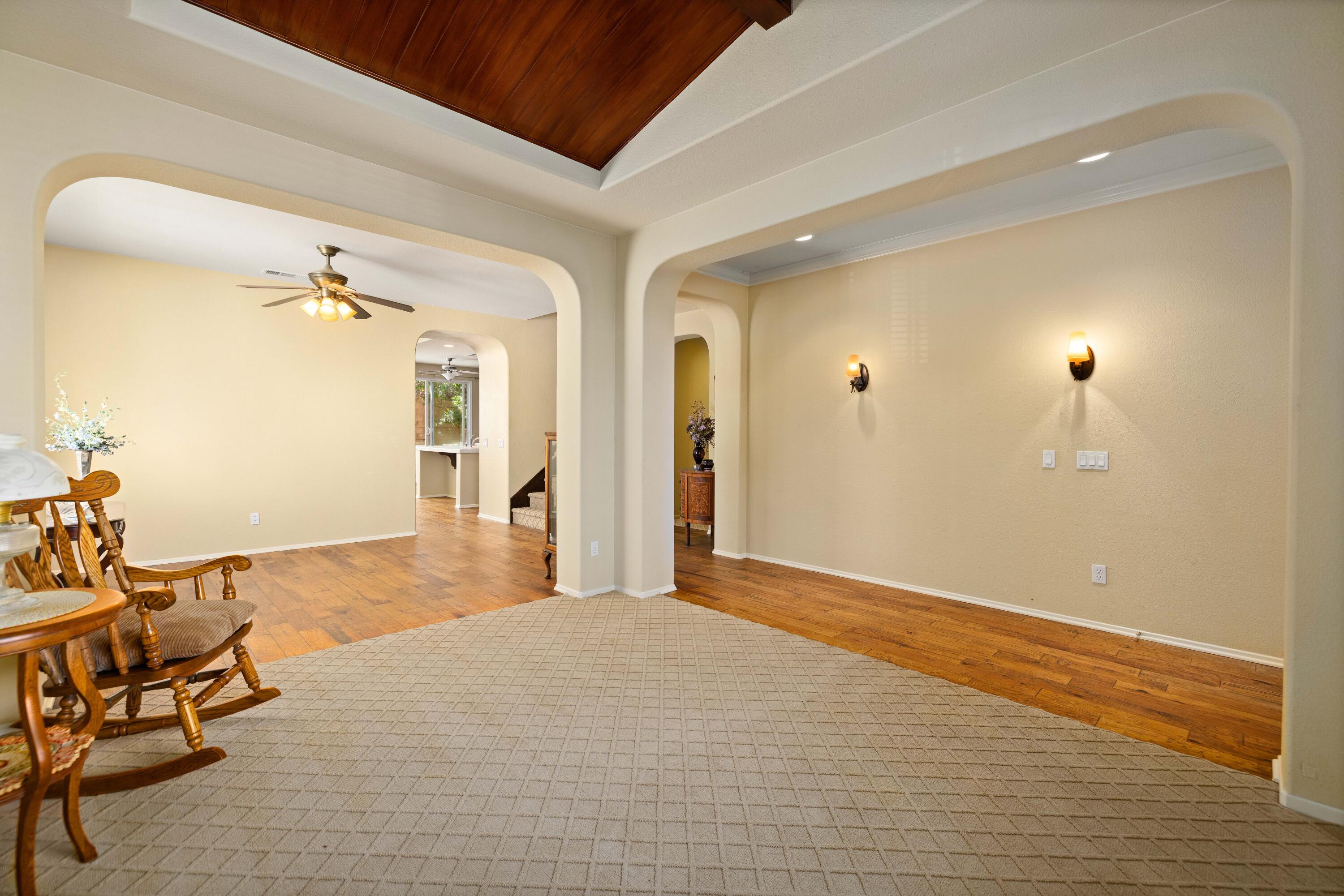 Lancaster, California 93536, United States, 4 Bedrooms Bedrooms, ,3 BathroomsBathrooms,Residential,Pending,37461