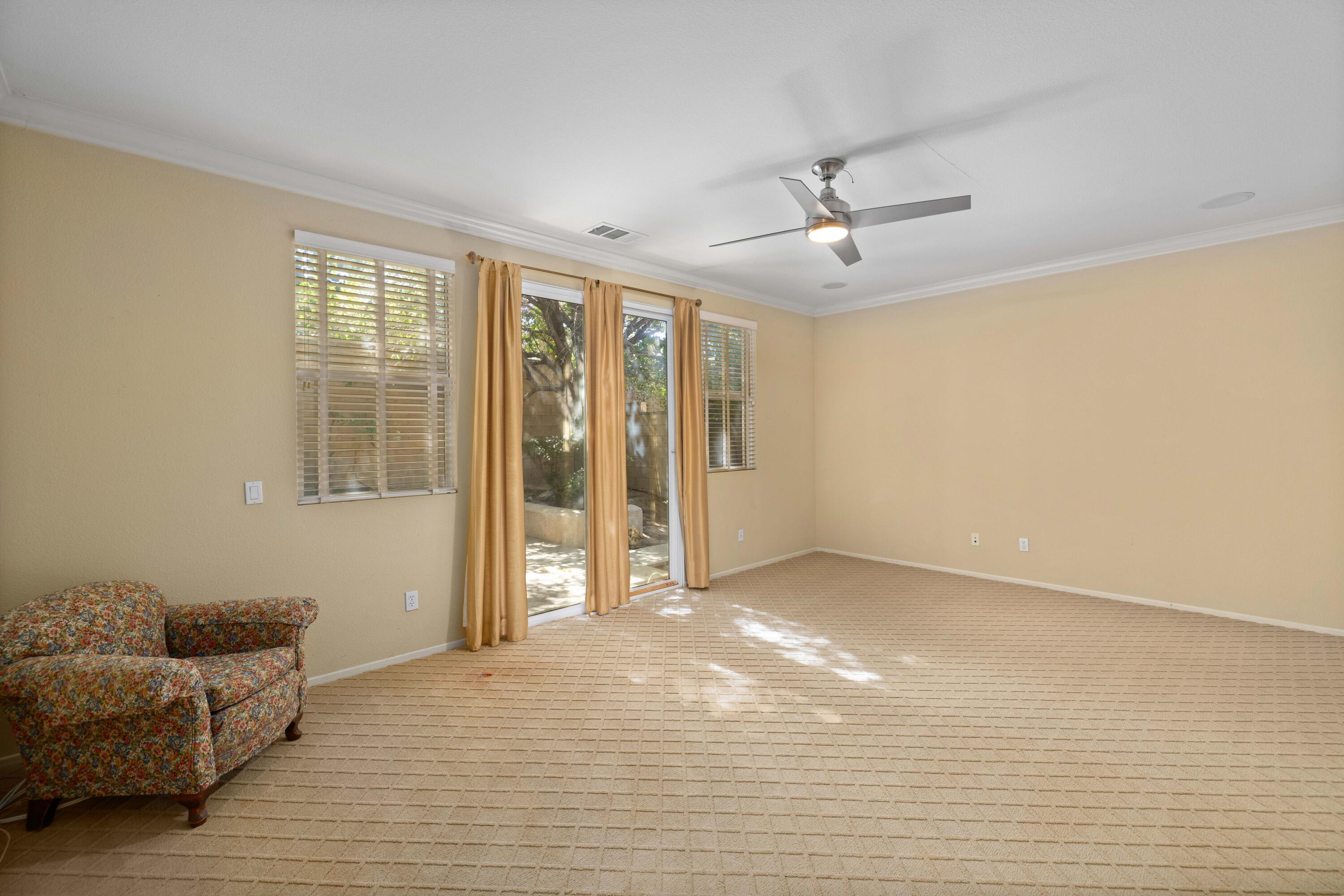 Lancaster, California 93536, United States, 4 Bedrooms Bedrooms, ,3 BathroomsBathrooms,Residential,Pending,37461