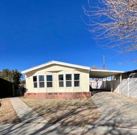 A home in Rosamond