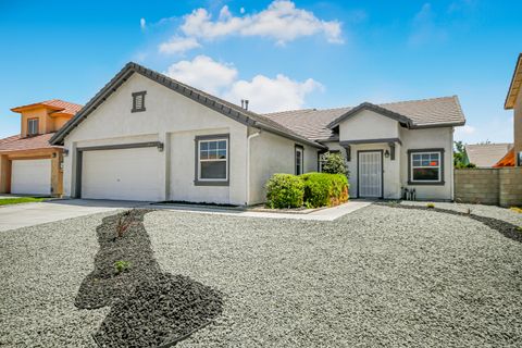 Single Family Residence in Rosamond CA 2650 Cold Creek Avenue.jpg