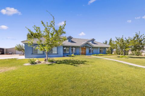 A home in Rosamond