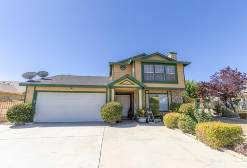 A home in Palmdale