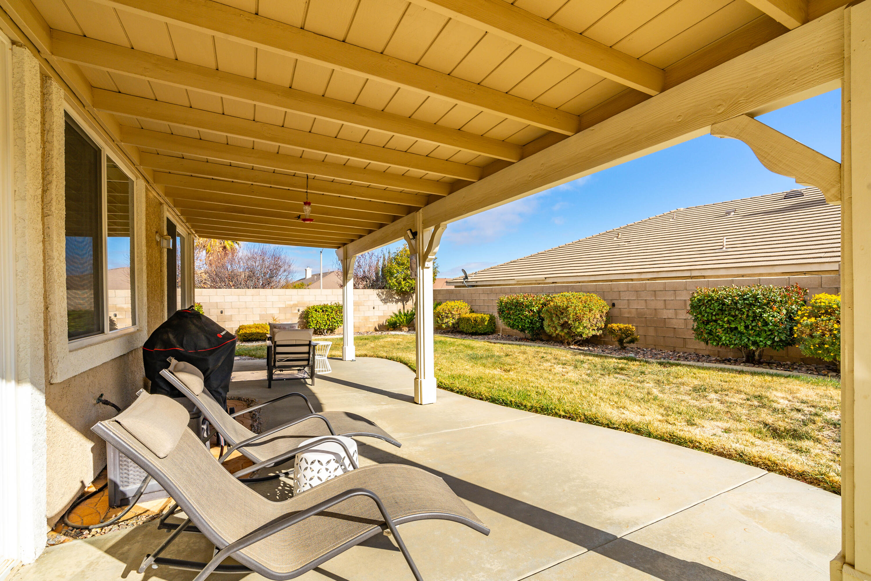 Palmdale, California 93551, United States, 4 Bedrooms Bedrooms, ,2 BathroomsBathrooms,Residential,Active,26512