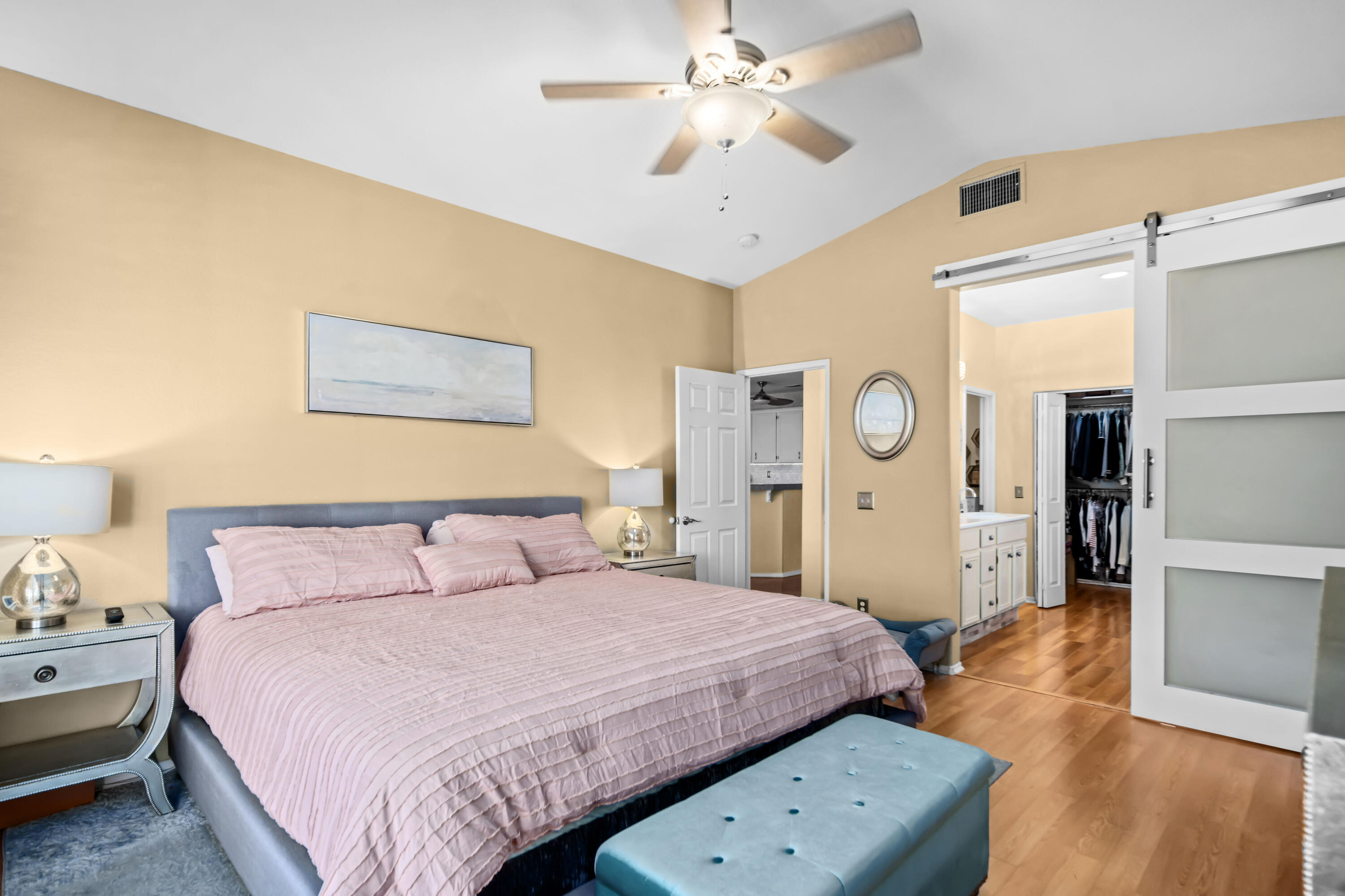 Palmdale, California 93551, United States, 4 Bedrooms Bedrooms, ,2 BathroomsBathrooms,Residential,Active,26512