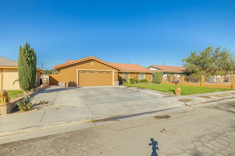 A home in Rosamond