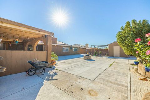 A home in Rosamond