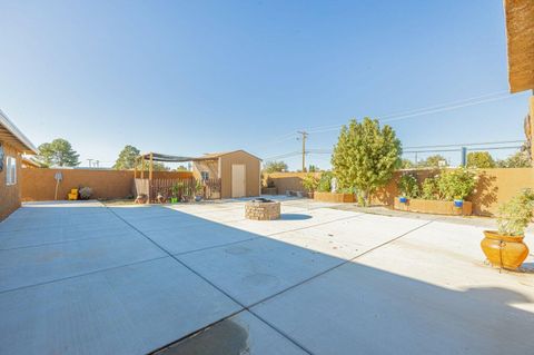 A home in Rosamond