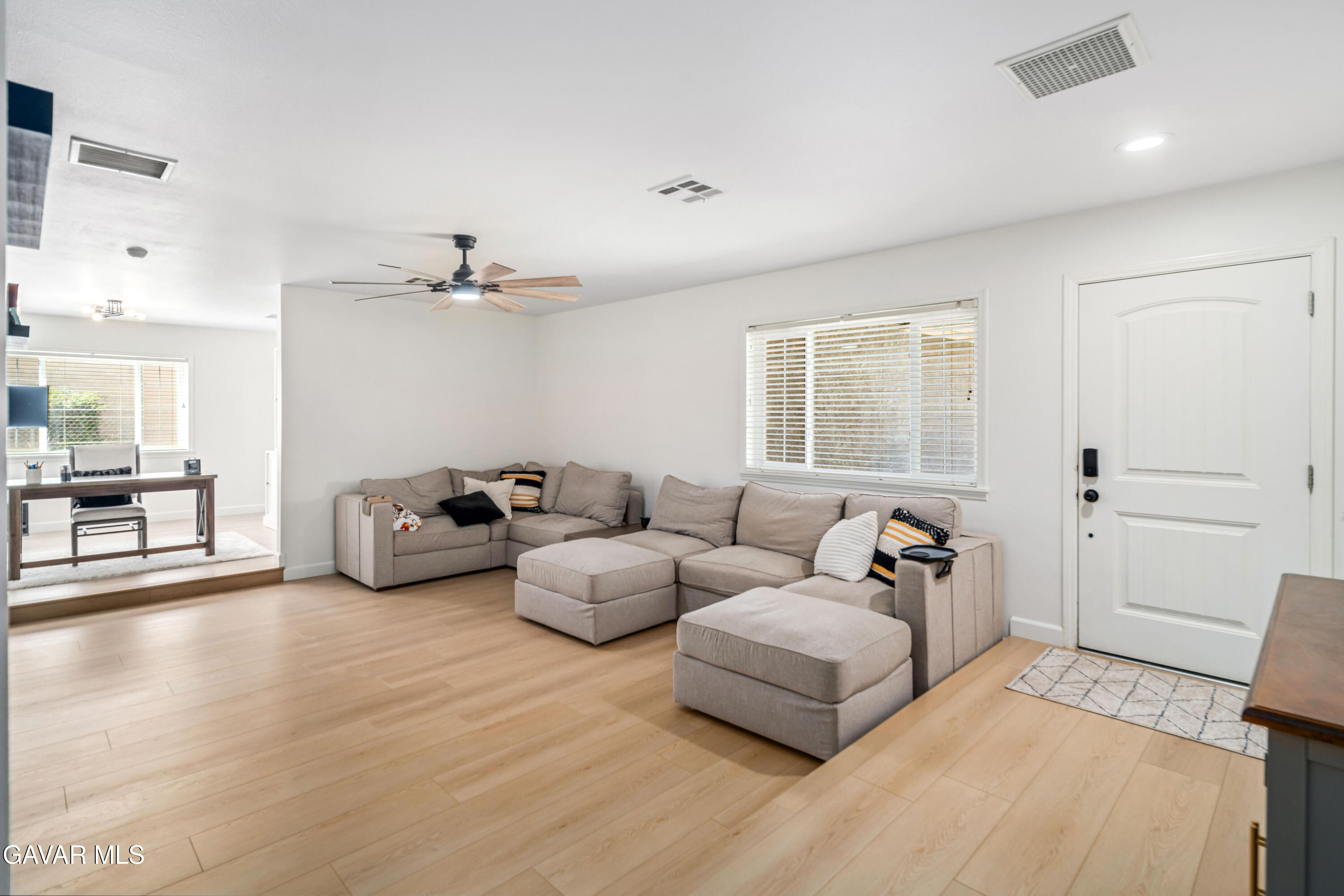 Lancaster, California 93536, United States, 4 Bedrooms Bedrooms, ,2 BathroomsBathrooms,Residential,Active,201320