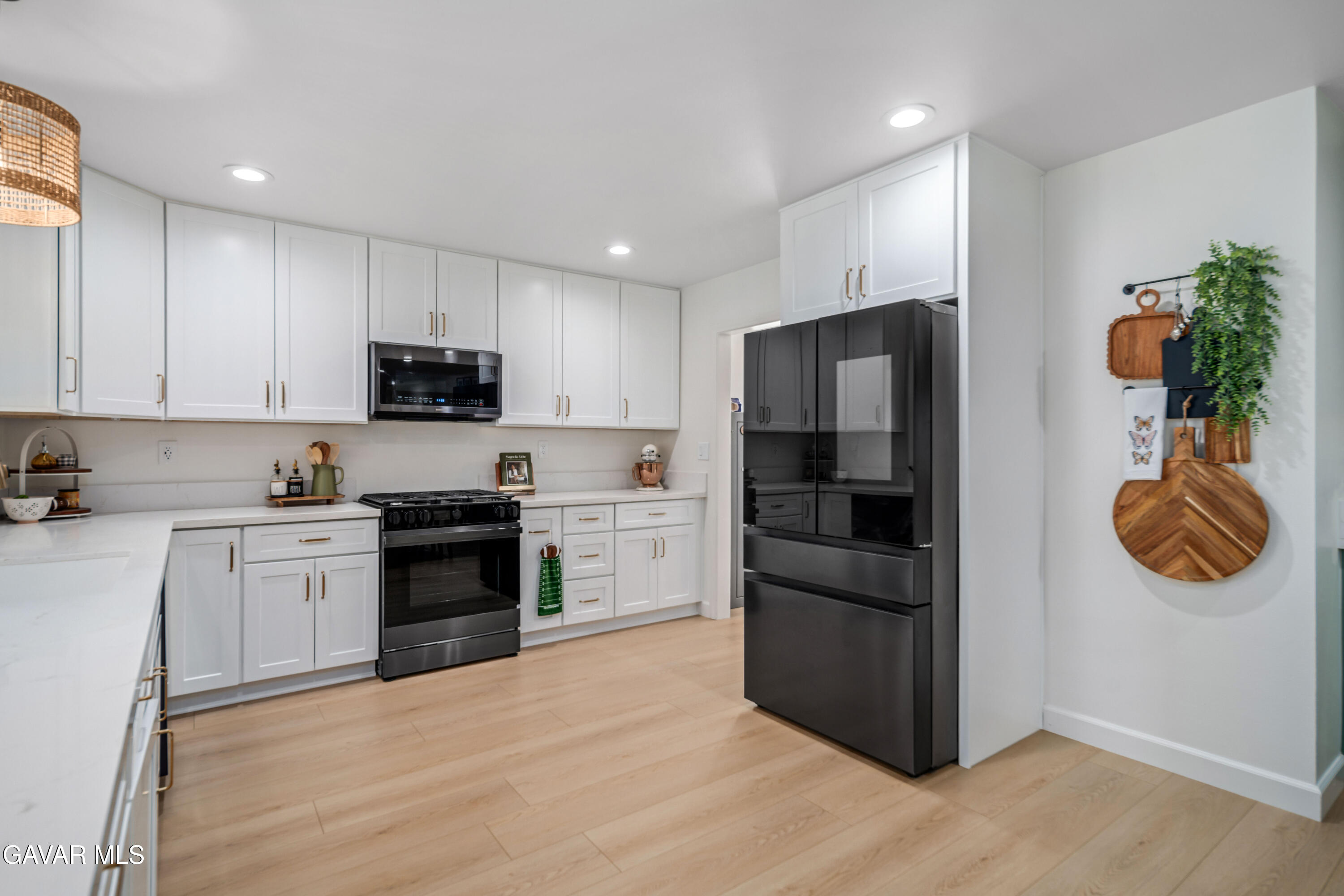 Lancaster, California 93536, United States, 4 Bedrooms Bedrooms, ,2 BathroomsBathrooms,Residential,Active,201320