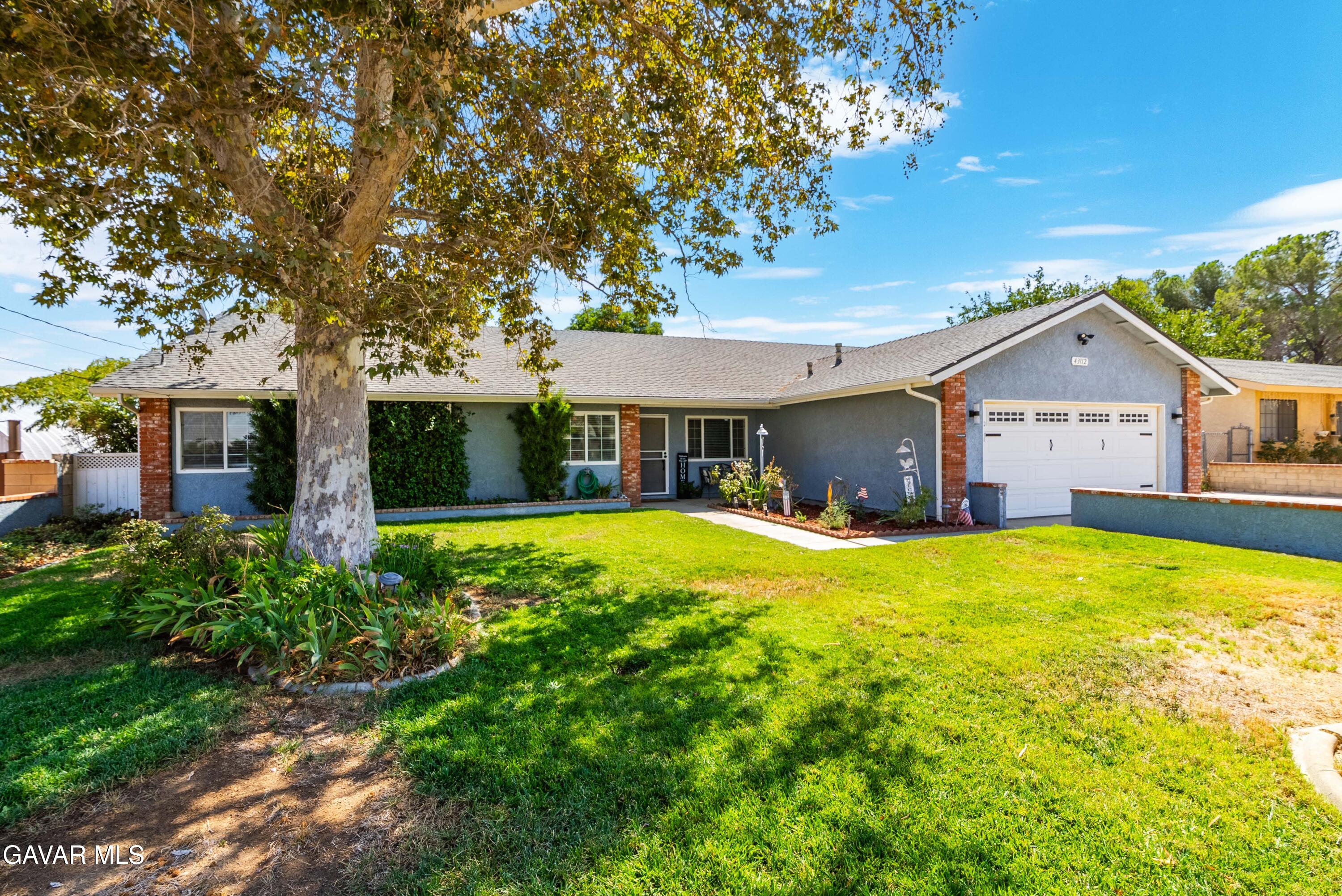 Lancaster, California 93536, United States, 4 Bedrooms Bedrooms, ,2 BathroomsBathrooms,Residential,Active,201320 Lancaster, California 93536, United States, 4 Bedrooms Bedrooms, ,2 BathroomsBathrooms,Residential,Active,201320