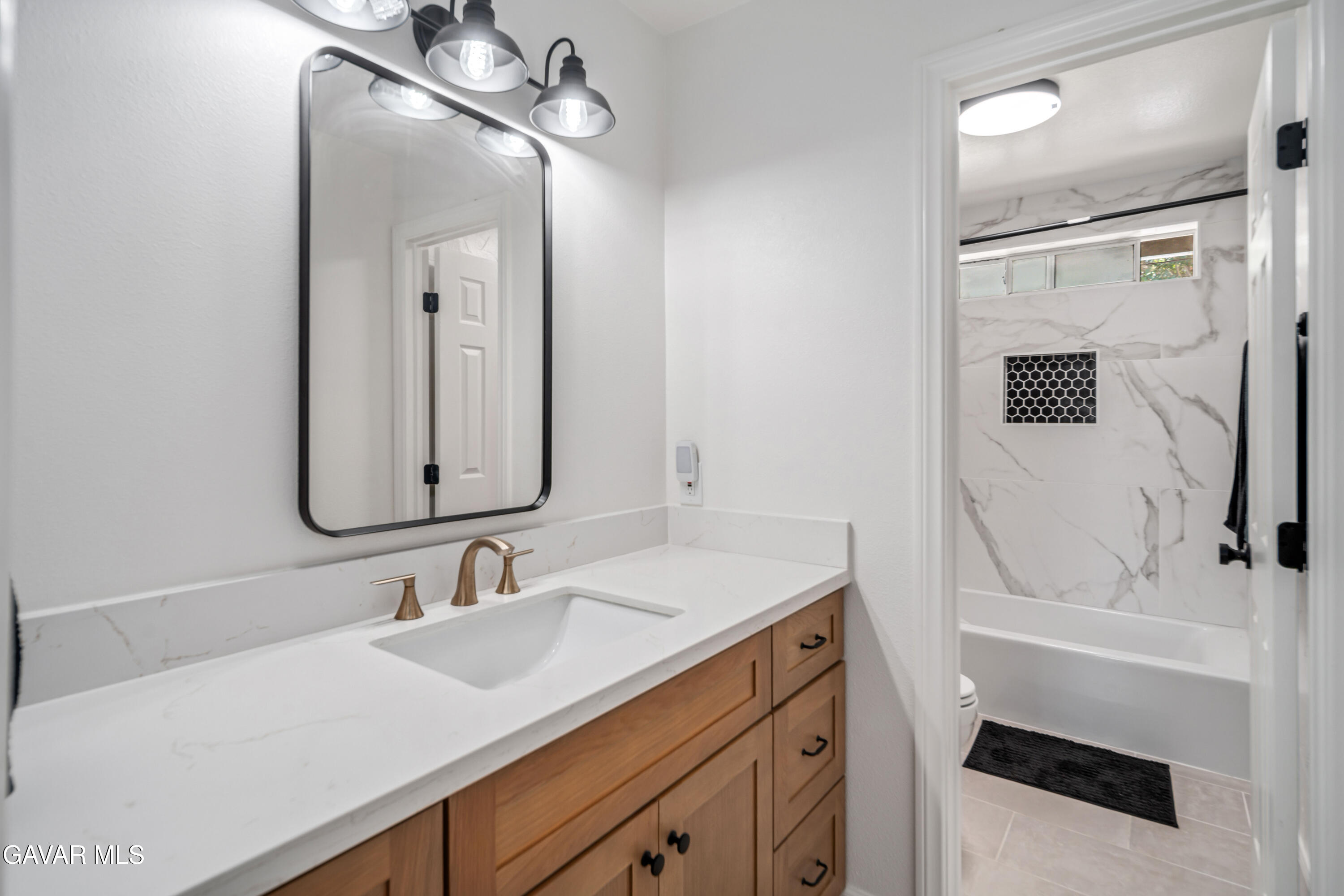 Lancaster, California 93536, United States, 4 Bedrooms Bedrooms, ,2 BathroomsBathrooms,Residential,Active,201320