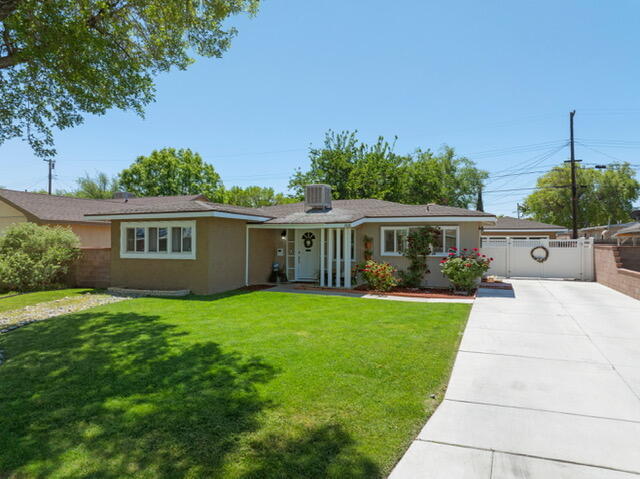 Lancaster, California 93534, United States, 3 Bedrooms Bedrooms, ,2 BathroomsBathrooms,Residential,Pending,120202