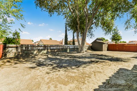 A home in Palmdale