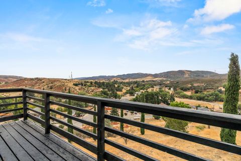 A home in Lake Hughes