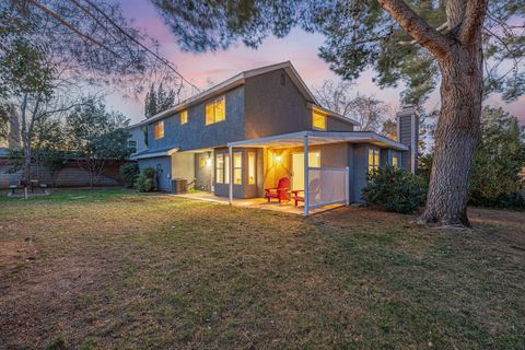 A home in Quartz Hill