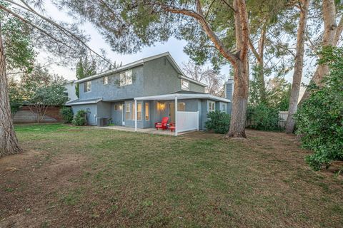 A home in Quartz Hill