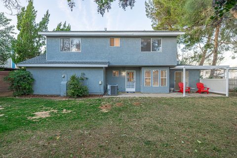 A home in Quartz Hill