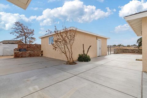 A home in Rosamond