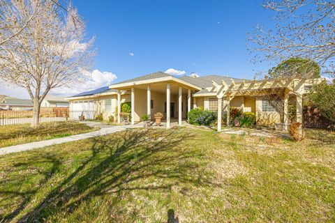 Single Family Residence in Rosamond CA 2574 28th Street.jpg