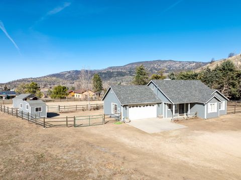 A home in Tehachapi