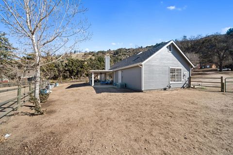 A home in Tehachapi