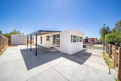 A home in Rosamond