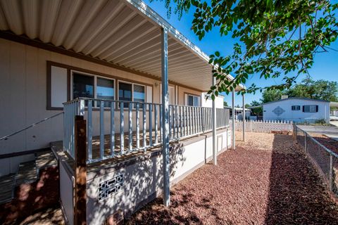 Mobile Home in Rosamond CA 2105 Windflow Drive 26.jpg