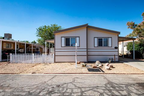 Mobile Home in Rosamond CA 2105 Windflow Drive 1.jpg