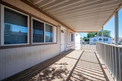 Mobile Home in Rosamond CA 2105 Windflow Drive 21.jpg