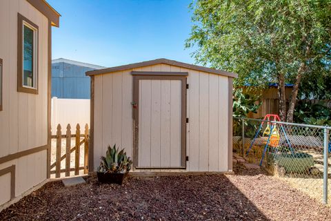 Mobile Home in Rosamond CA 2105 Windflow Drive 24.jpg