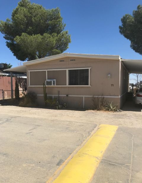 A home in Rosamond