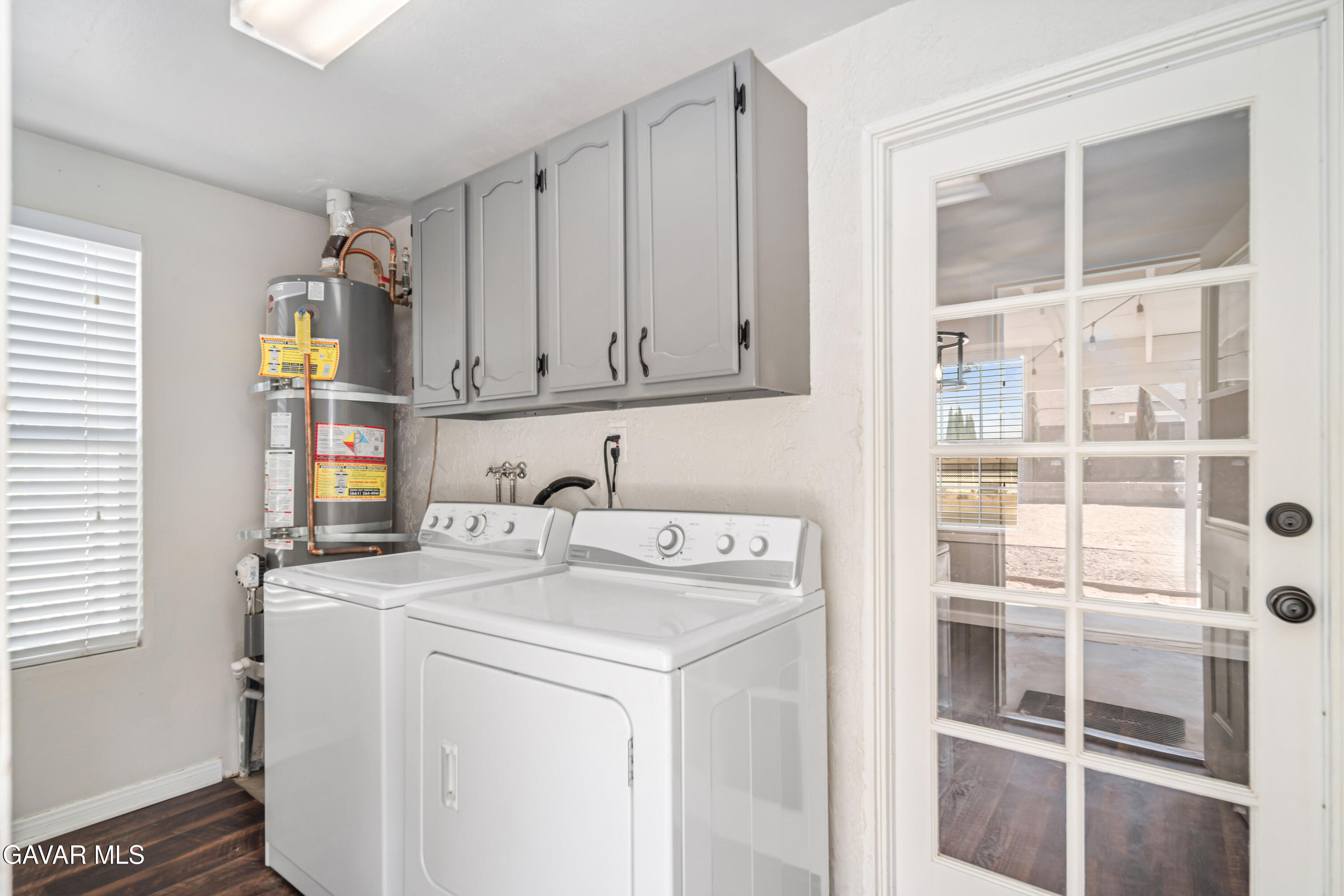 Lancaster, California 93536, United States, 2 Bedrooms Bedrooms, ,1 BathroomBathrooms,Residential,Active,210072