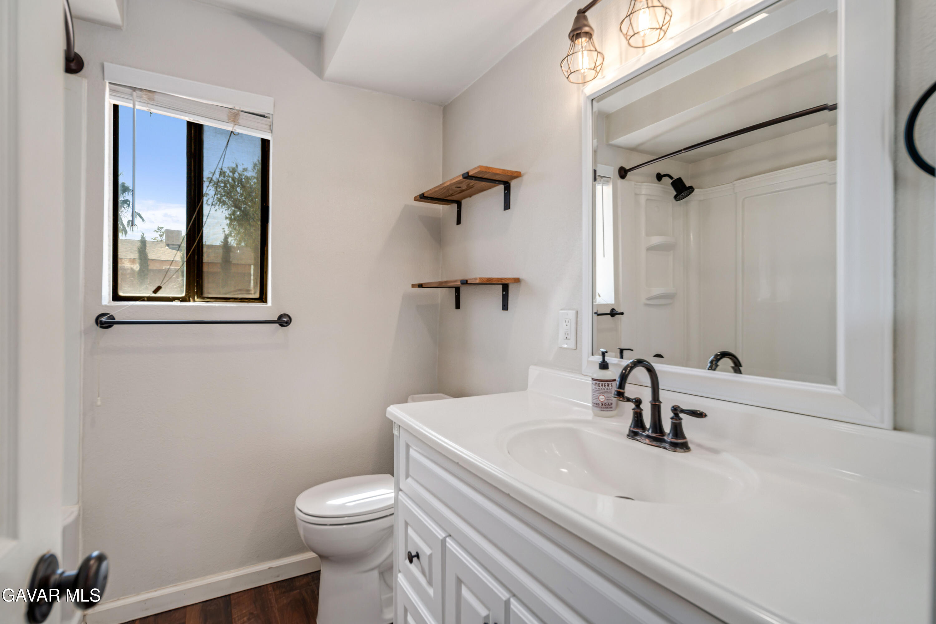 Lancaster, California 93536, United States, 2 Bedrooms Bedrooms, ,1 BathroomBathrooms,Residential,Active,210072