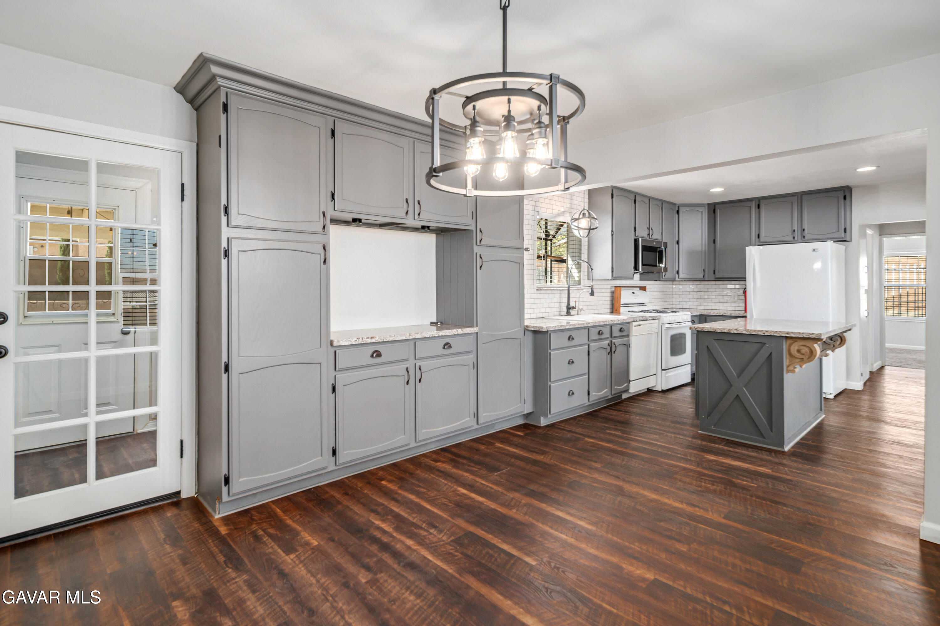 Lancaster, California 93536, United States, 2 Bedrooms Bedrooms, ,1 BathroomBathrooms,Residential,Active,210072