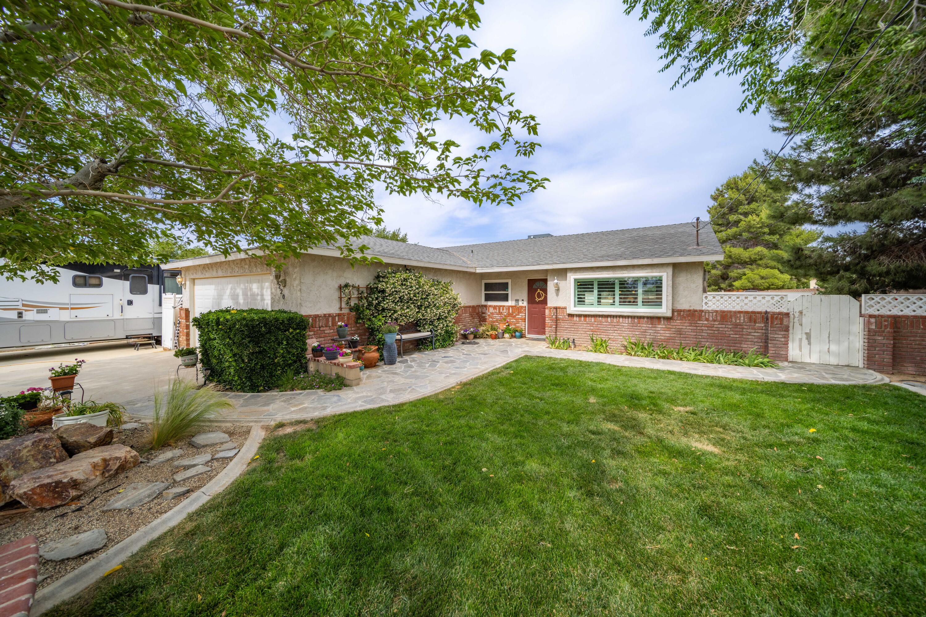 Quartz Hill, California 93536, United States, 4 Bedrooms Bedrooms, ,2 BathroomsBathrooms,Residential,Active,139843