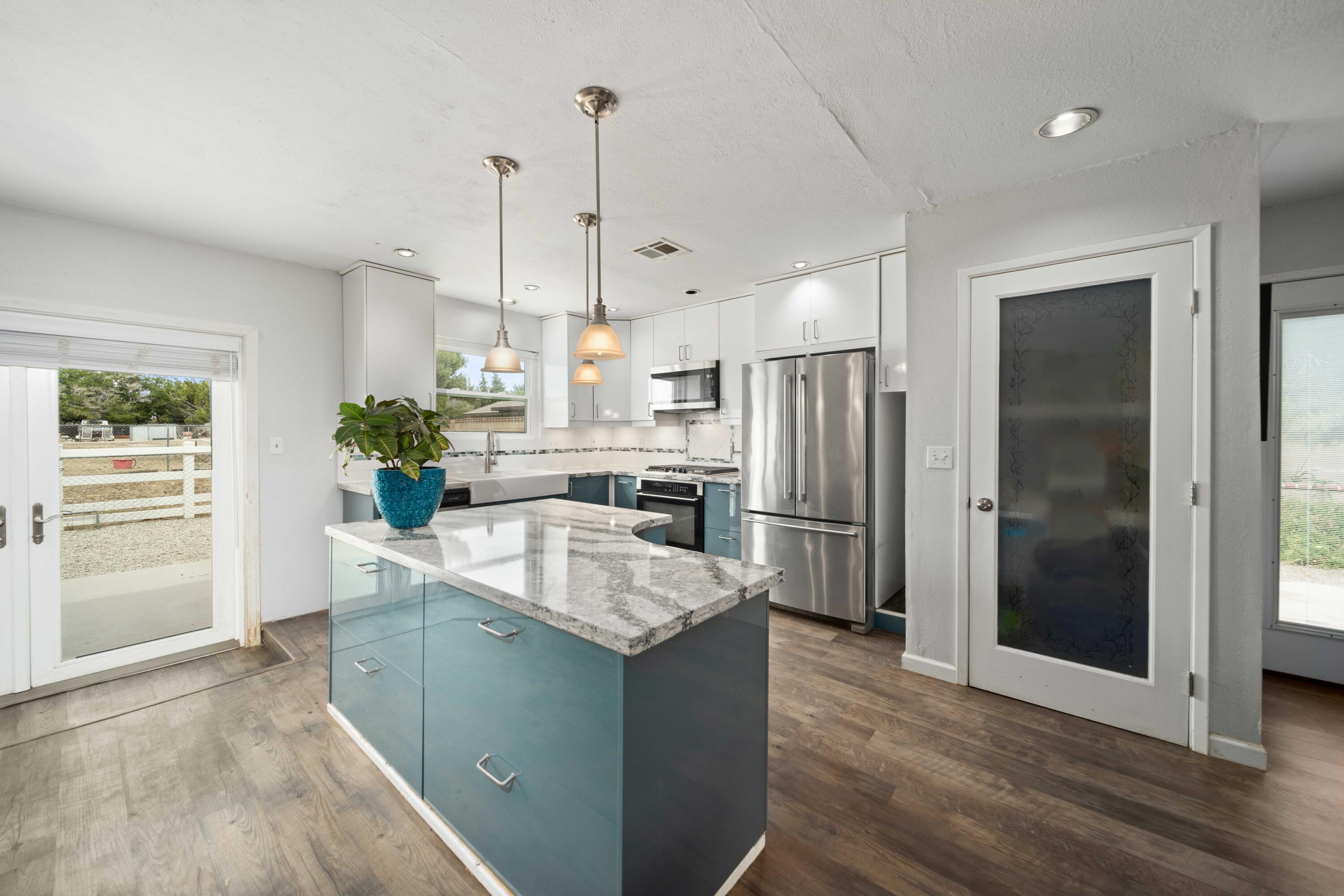 Quartz Hill, California 93536, United States, 4 Bedrooms Bedrooms, ,2 BathroomsBathrooms,Residential,Active,139843