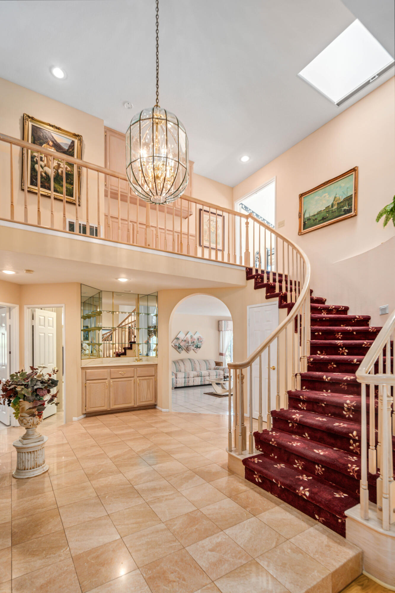 Santa Clarita, California 91390, United States, 4 Bedrooms Bedrooms, ,3 BathroomsBathrooms,Residential,Active,142971