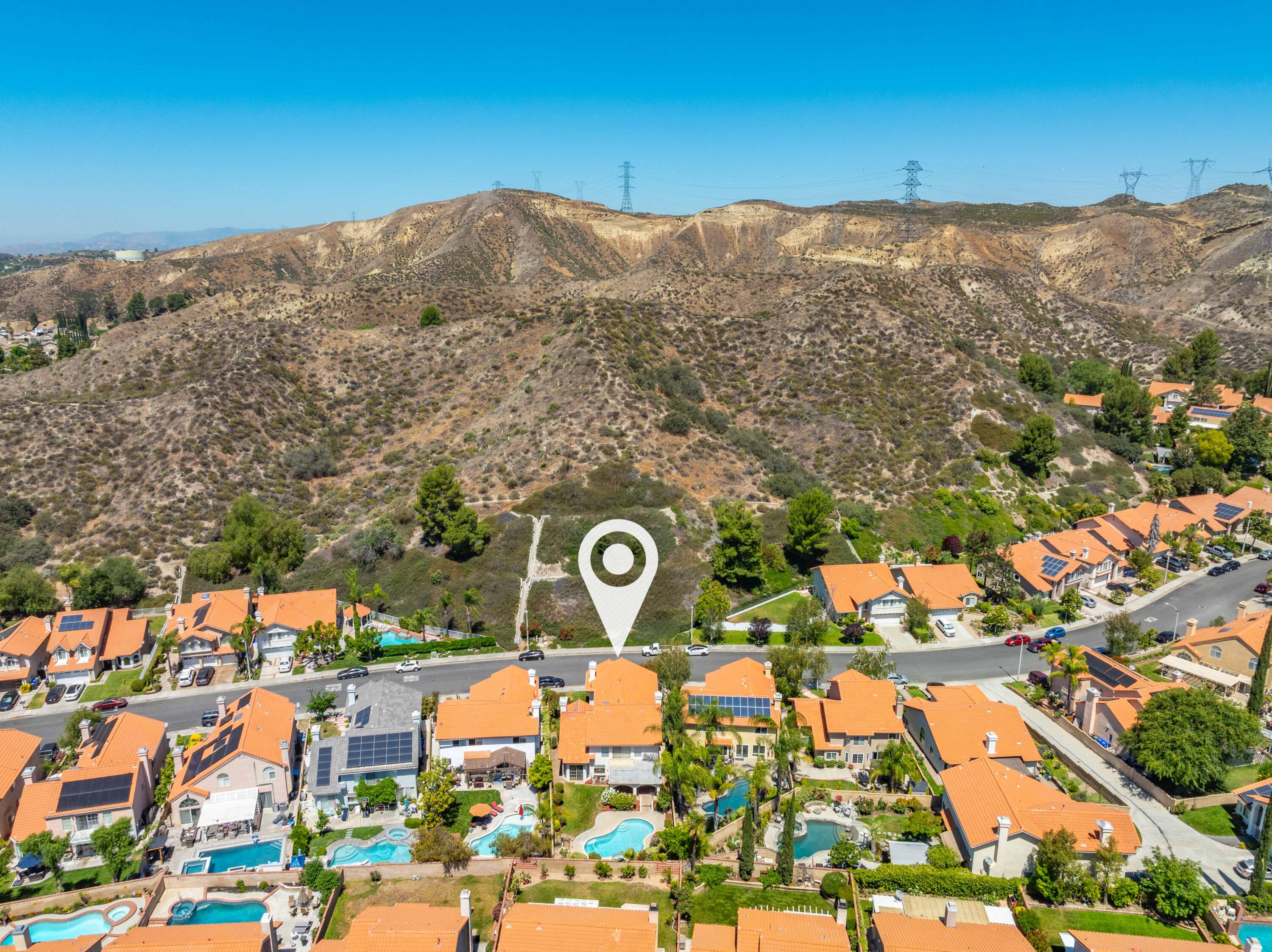 Santa Clarita, California 91390, United States, 4 Bedrooms Bedrooms, ,3 BathroomsBathrooms,Residential,Active,142971