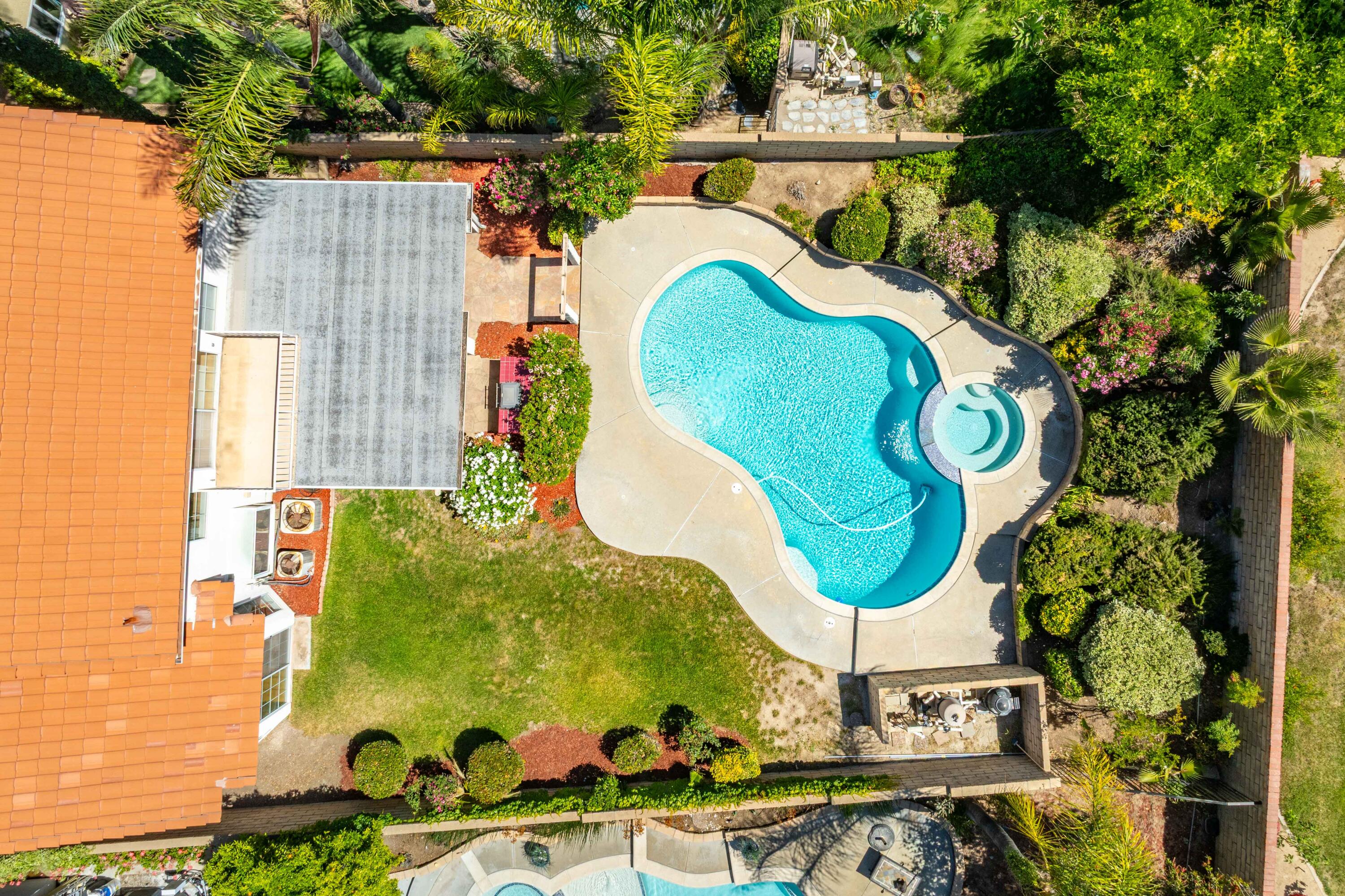 Santa Clarita, California 91390, United States, 4 Bedrooms Bedrooms, ,3 BathroomsBathrooms,Residential,Active,142971