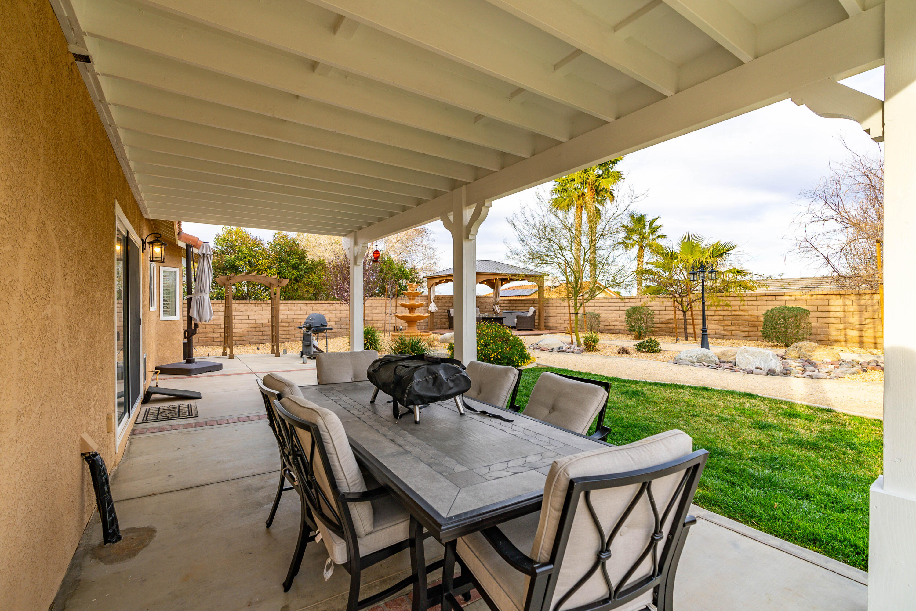 Palmdale, California 93551, United States, 5 Bedrooms Bedrooms, ,3 BathroomsBathrooms,Residential,Active,81884