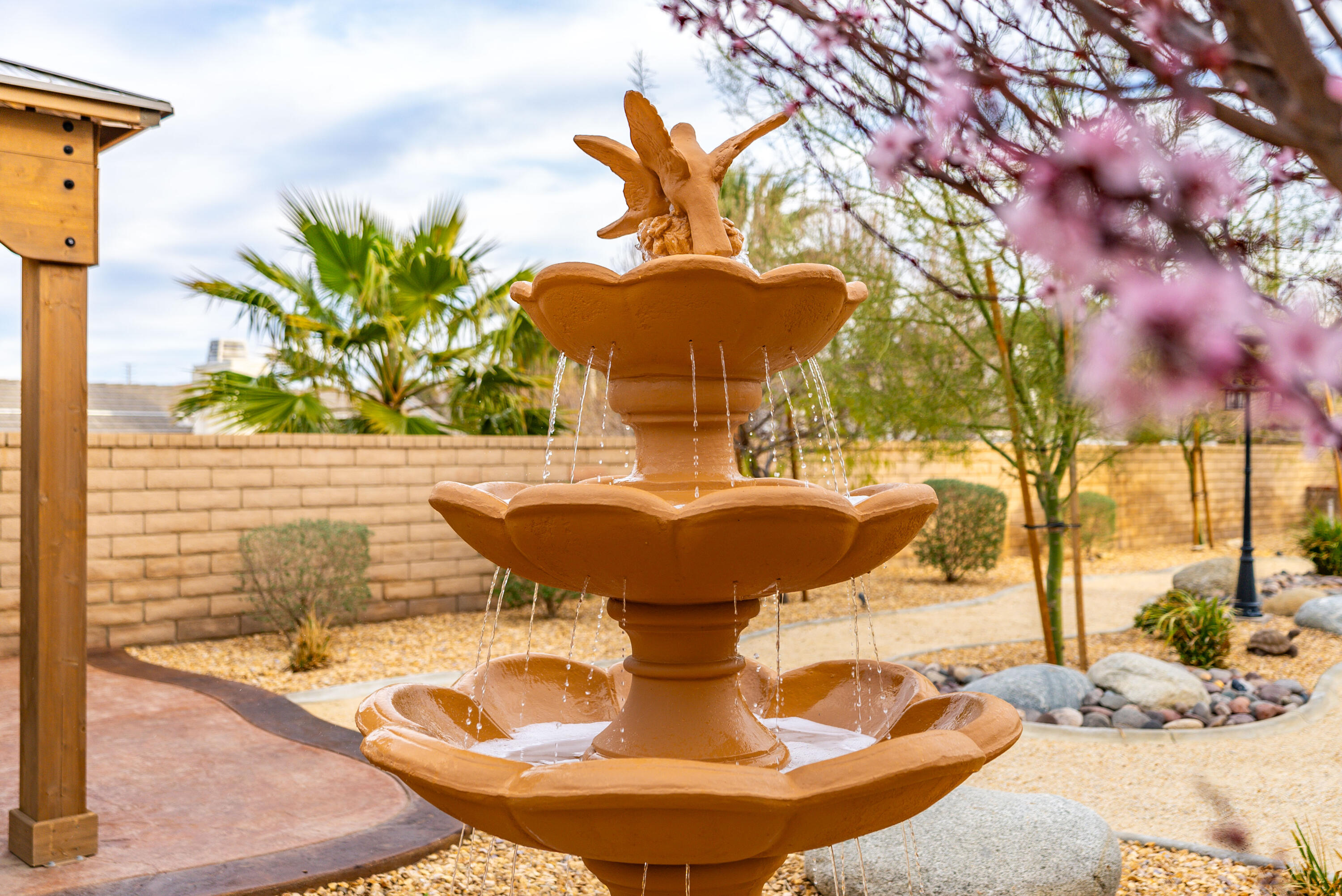 Palmdale, California 93551, United States, 5 Bedrooms Bedrooms, ,3 BathroomsBathrooms,Residential,Active,81884