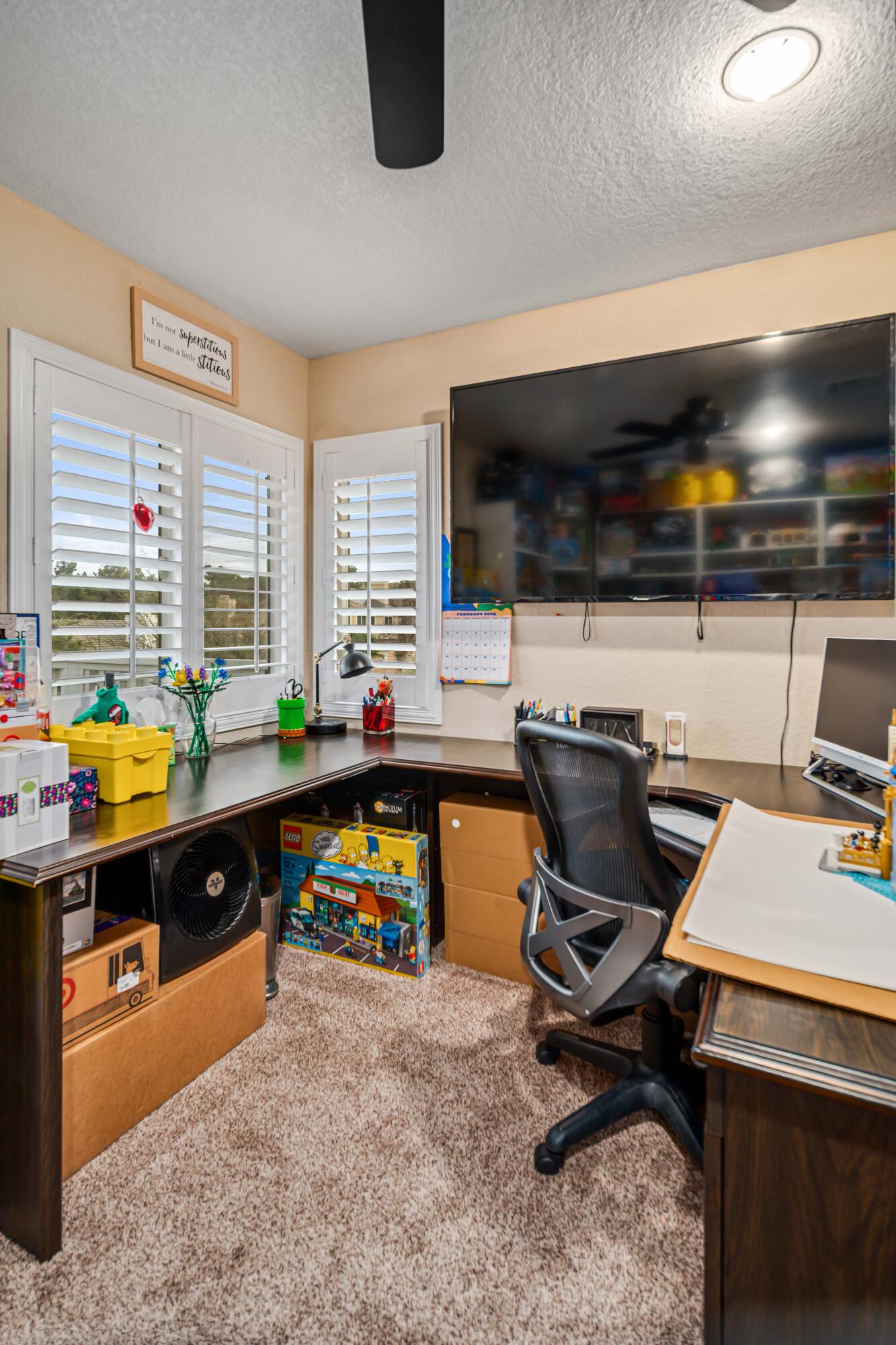 Palmdale, California 93551, United States, 5 Bedrooms Bedrooms, ,3 BathroomsBathrooms,Residential,Active,81884