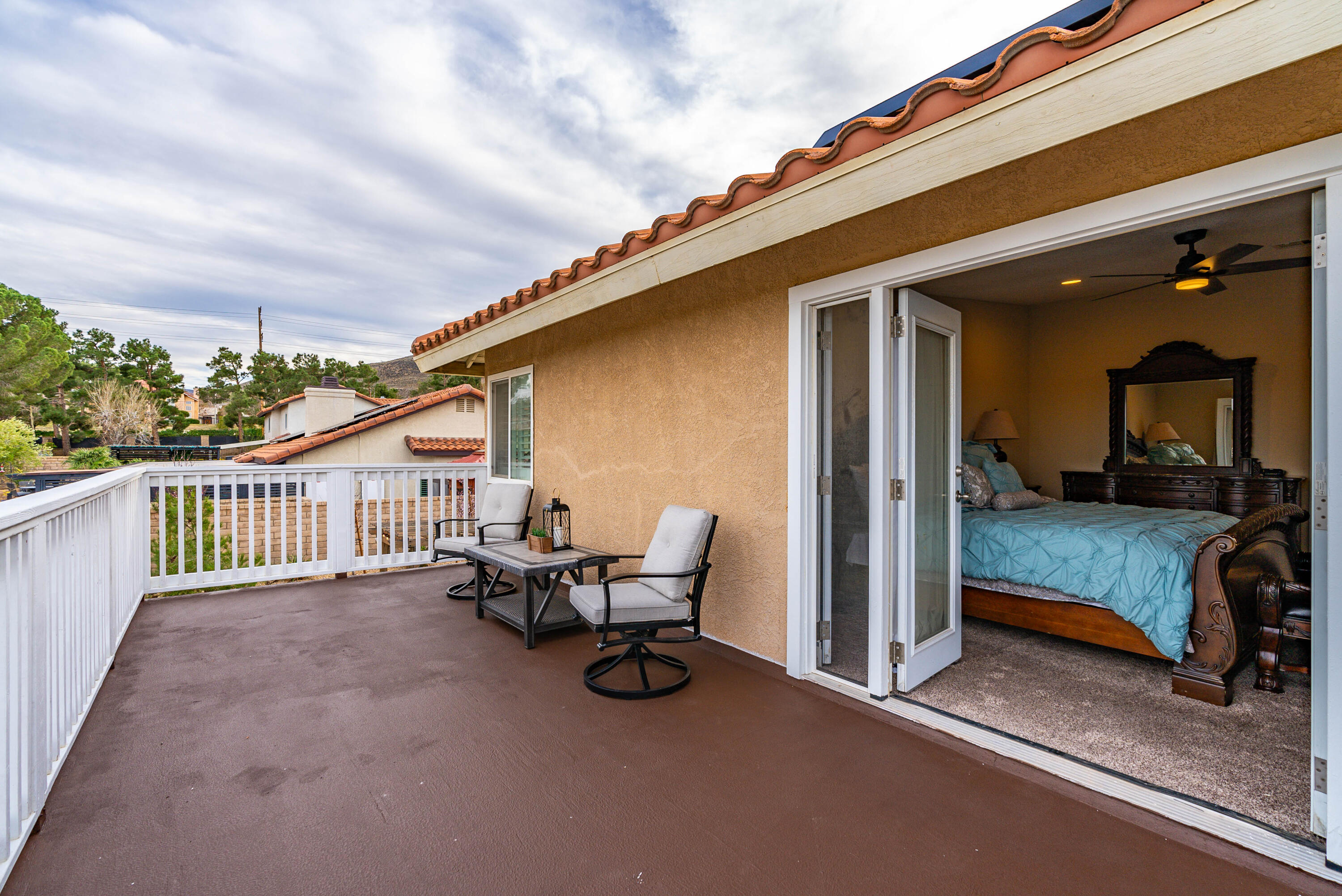 Palmdale, California 93551, United States, 5 Bedrooms Bedrooms, ,3 BathroomsBathrooms,Residential,Active,81884