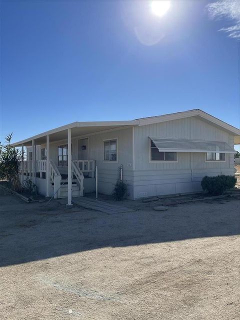 A home in Rosamond